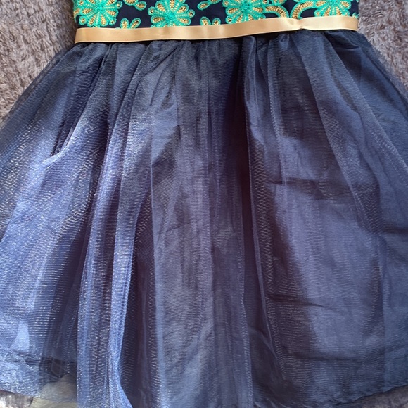 Dress - Picture 3 of 5